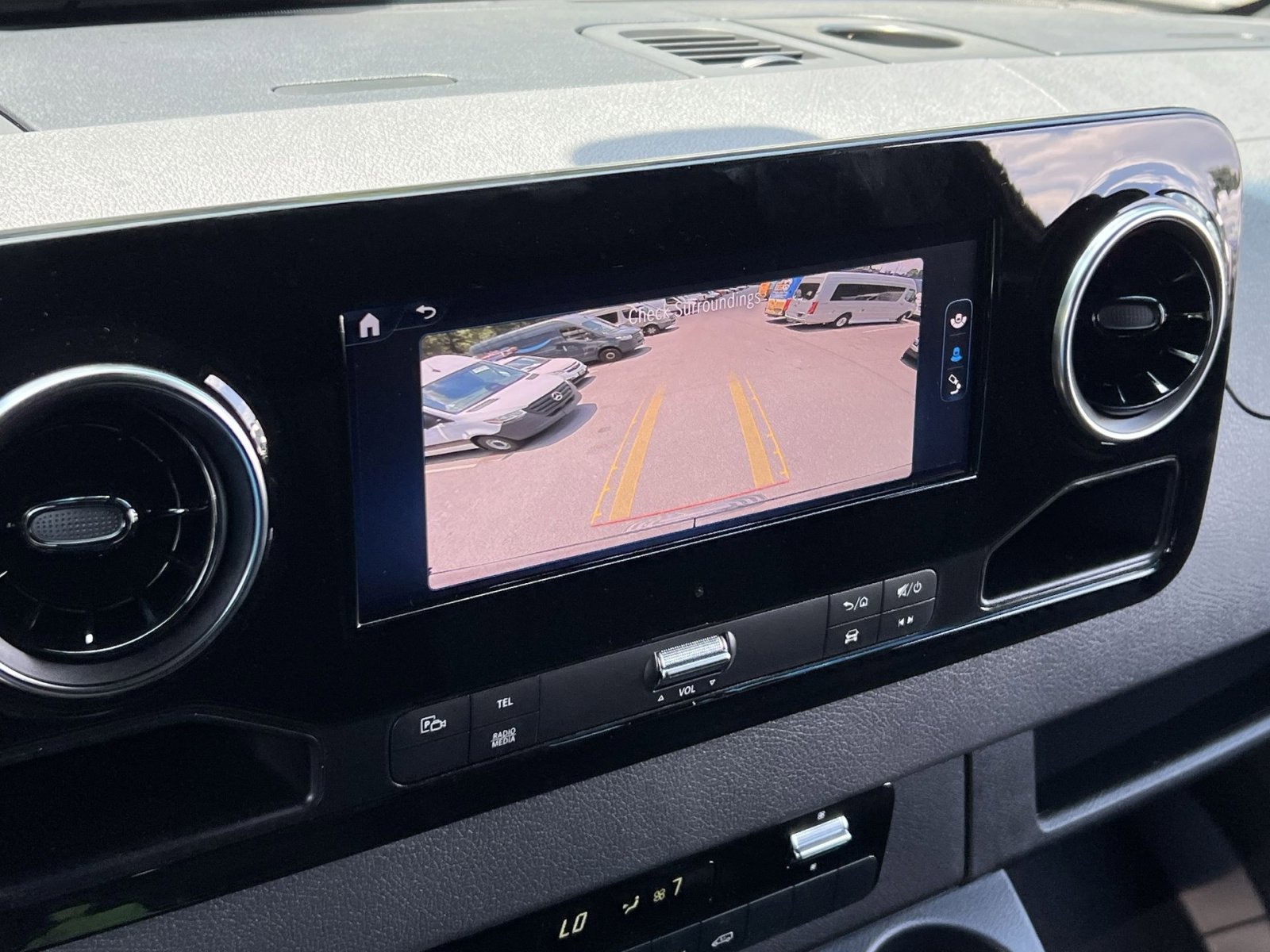 New 2025 Mercedes-Benz Sprinter 2500 image 17