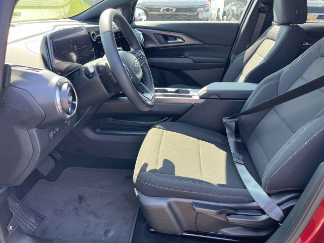 New 2026 Chevrolet Equinox EV LT FWD image 9