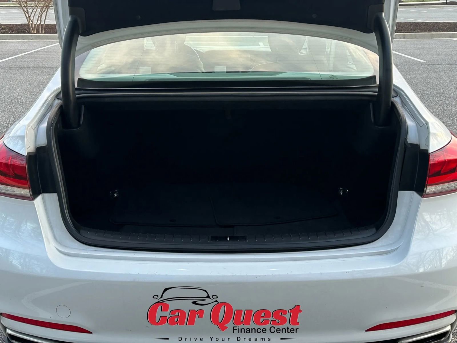 Used 2019 Genesis G80 3.8 image 14