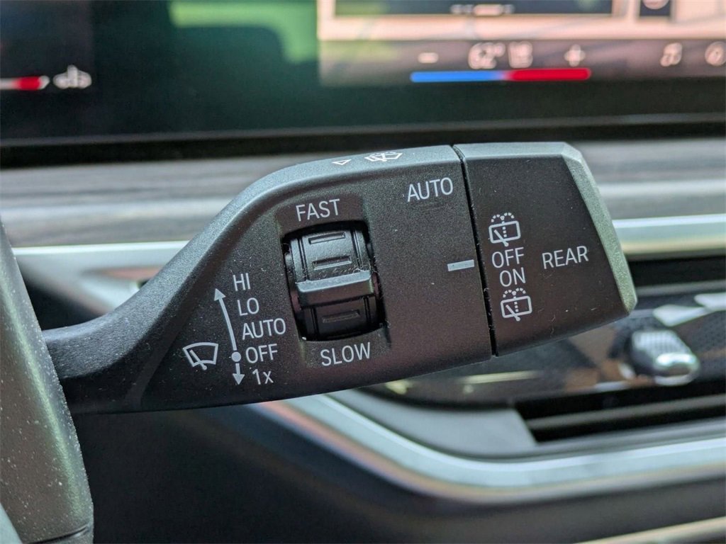 Used 2024 BMW X5 xDrive40i w/ Premium Package image 26