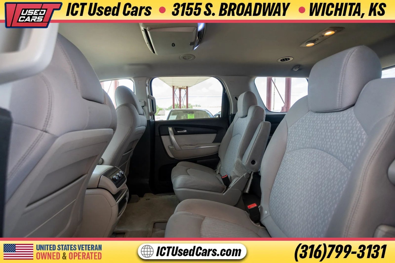 Used 2009 GMC Acadia SLE w/ Preferred Package FWD image 13