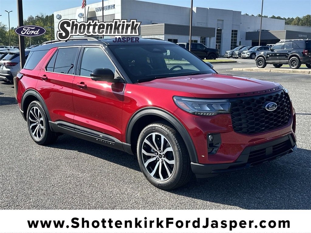 New 2025 Ford Explorer ST-Line w/ Premium Package
