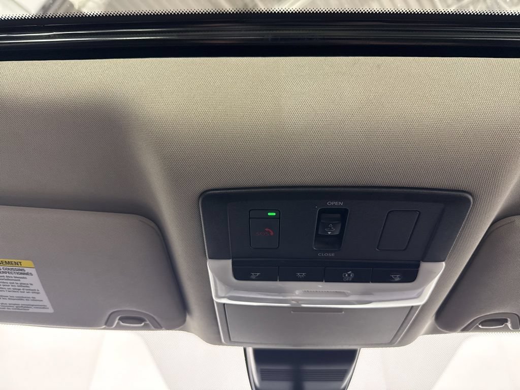 Used 2023 Nissan Altima 2.5 SL FWD image 31