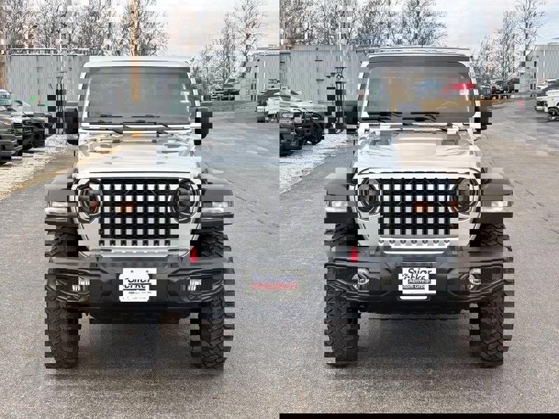 Used 2022 Jeep Gladiator Rubicon w/ Cold Weather Group image 9