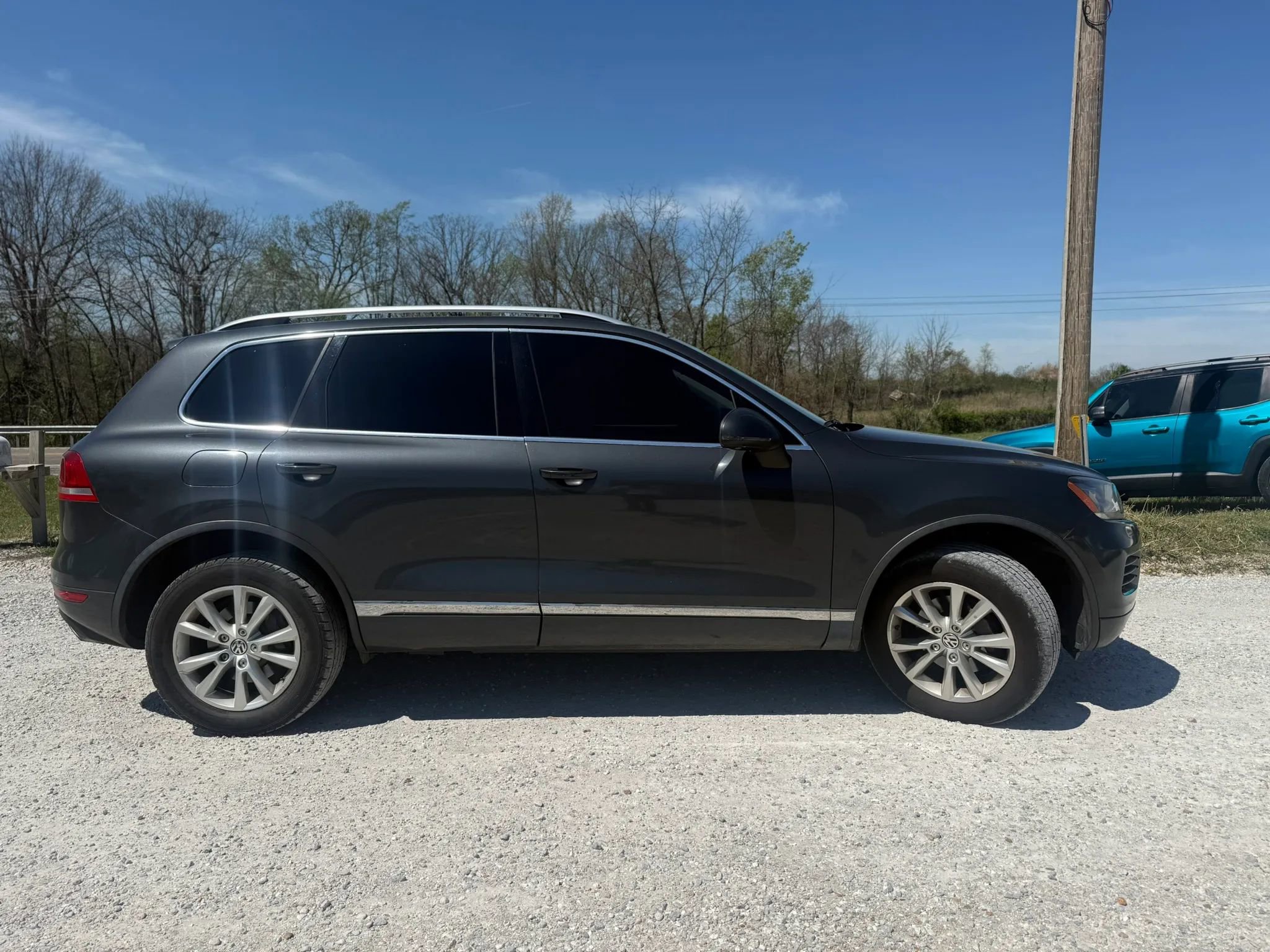 Used 2013 Volkswagen Touareg Sport AWD/4WD image 6