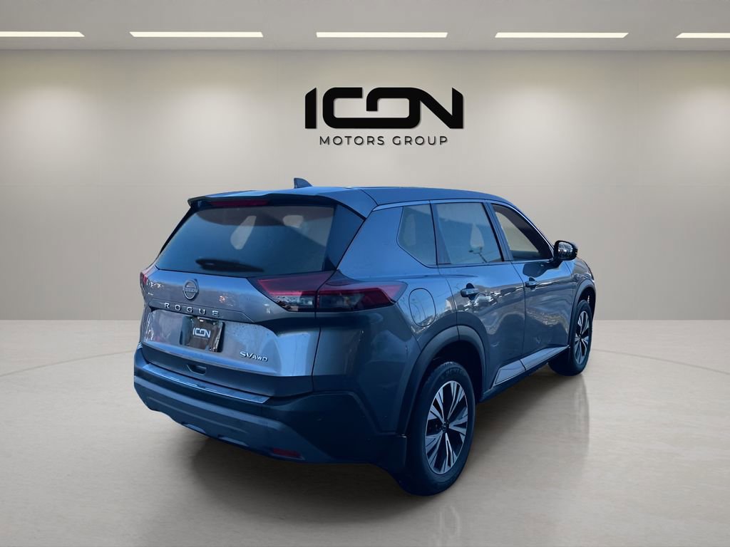 Used 2023 Nissan Rogue SV image 5