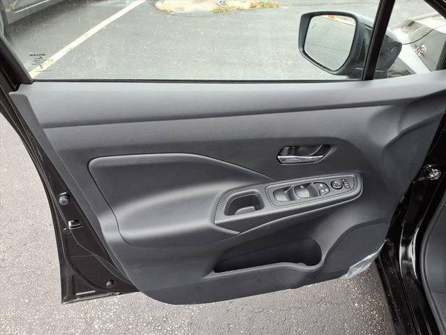 New 2025 Nissan Versa SV w/ Trunk Package image 20