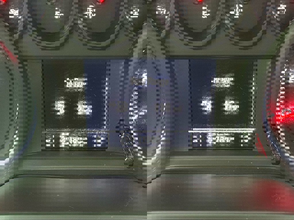 Used 2025 Chevrolet Silverado 2500 Custom w/ Custom Convenience Package image 33