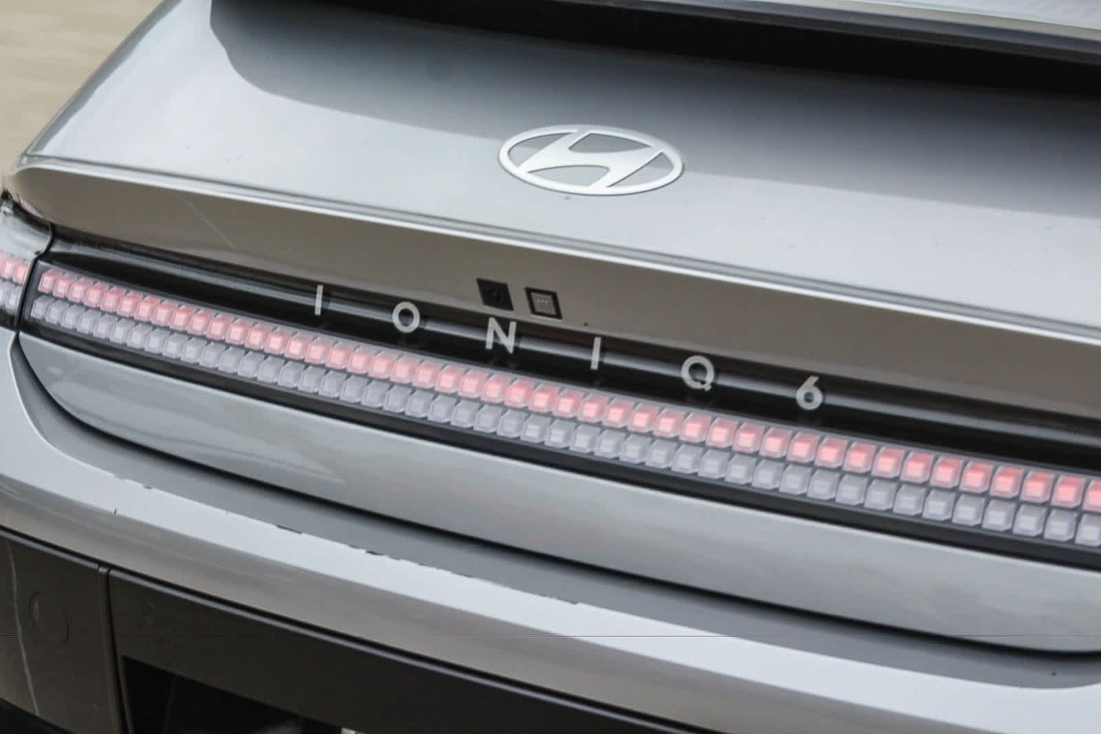Certified 2023 Hyundai Ioniq 6 Limited RWD image 9