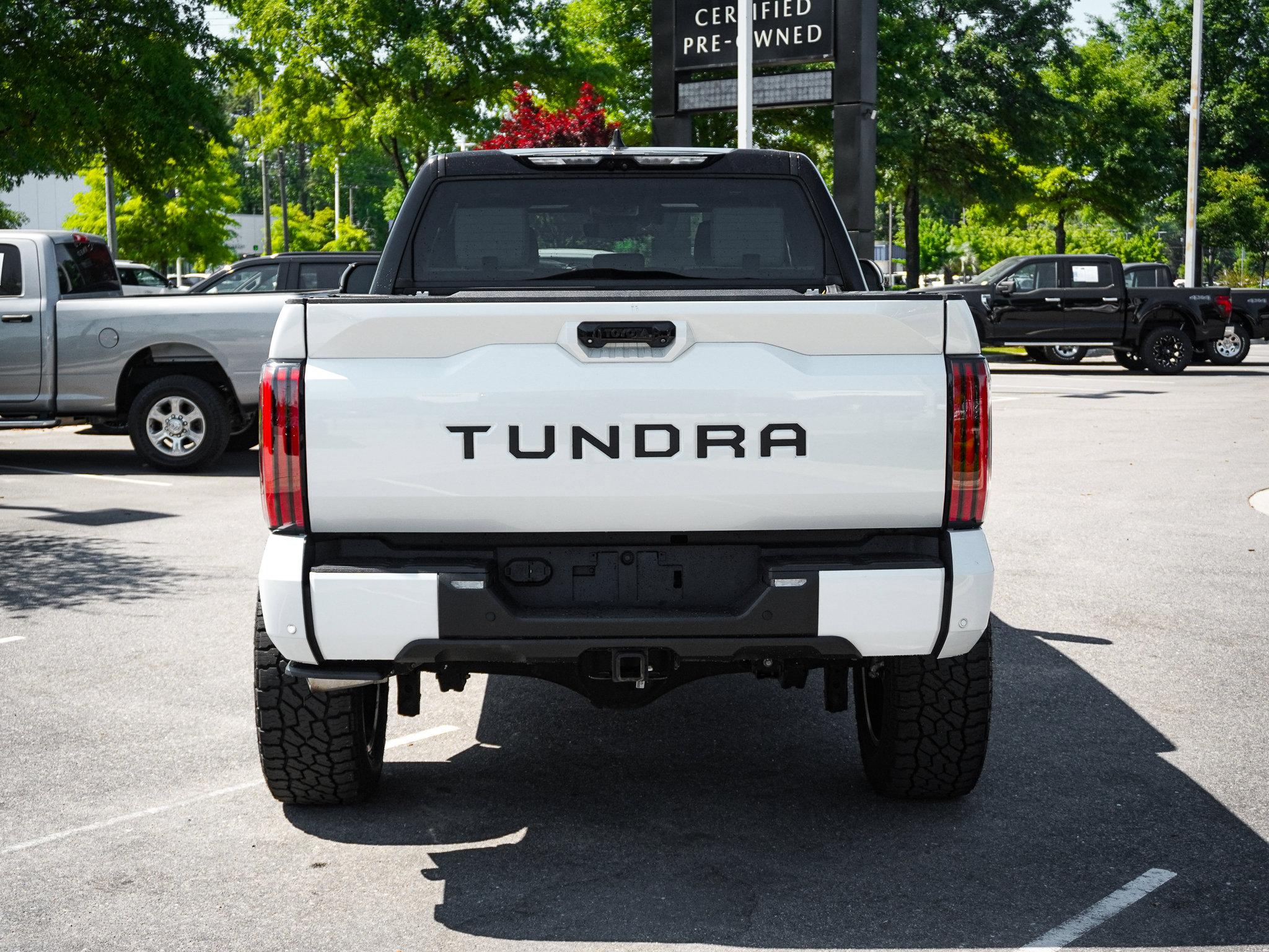 Used 2023 Toyota Tundra Capstone AWD/4WD image 9