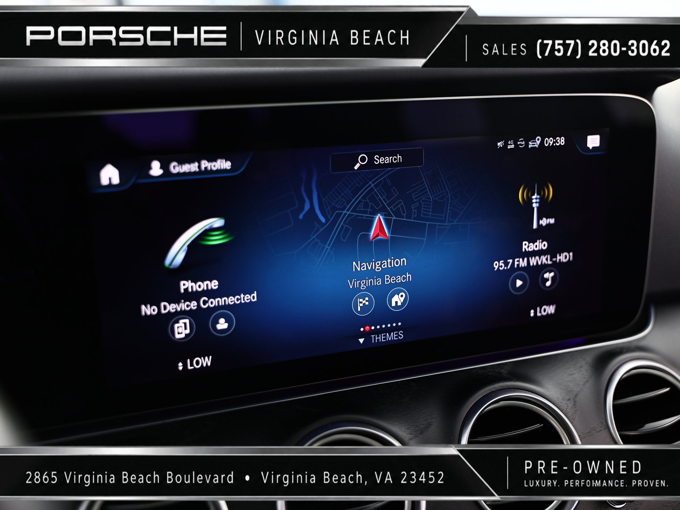 Used 2023 Mercedes-Benz E 450 4MATIC Sedan image 36