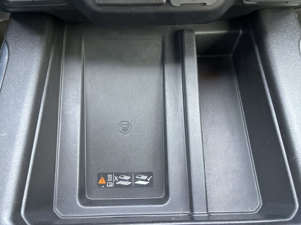 Used 2023 GMC Sierra 2500 Denali w/ Denali Black Diamond Edition image 26