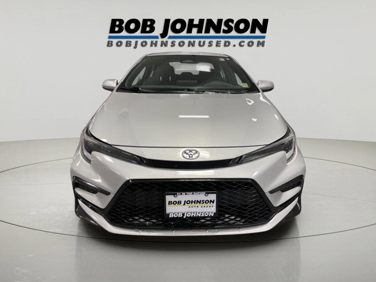 Used 2023 Toyota Corolla SE image 2