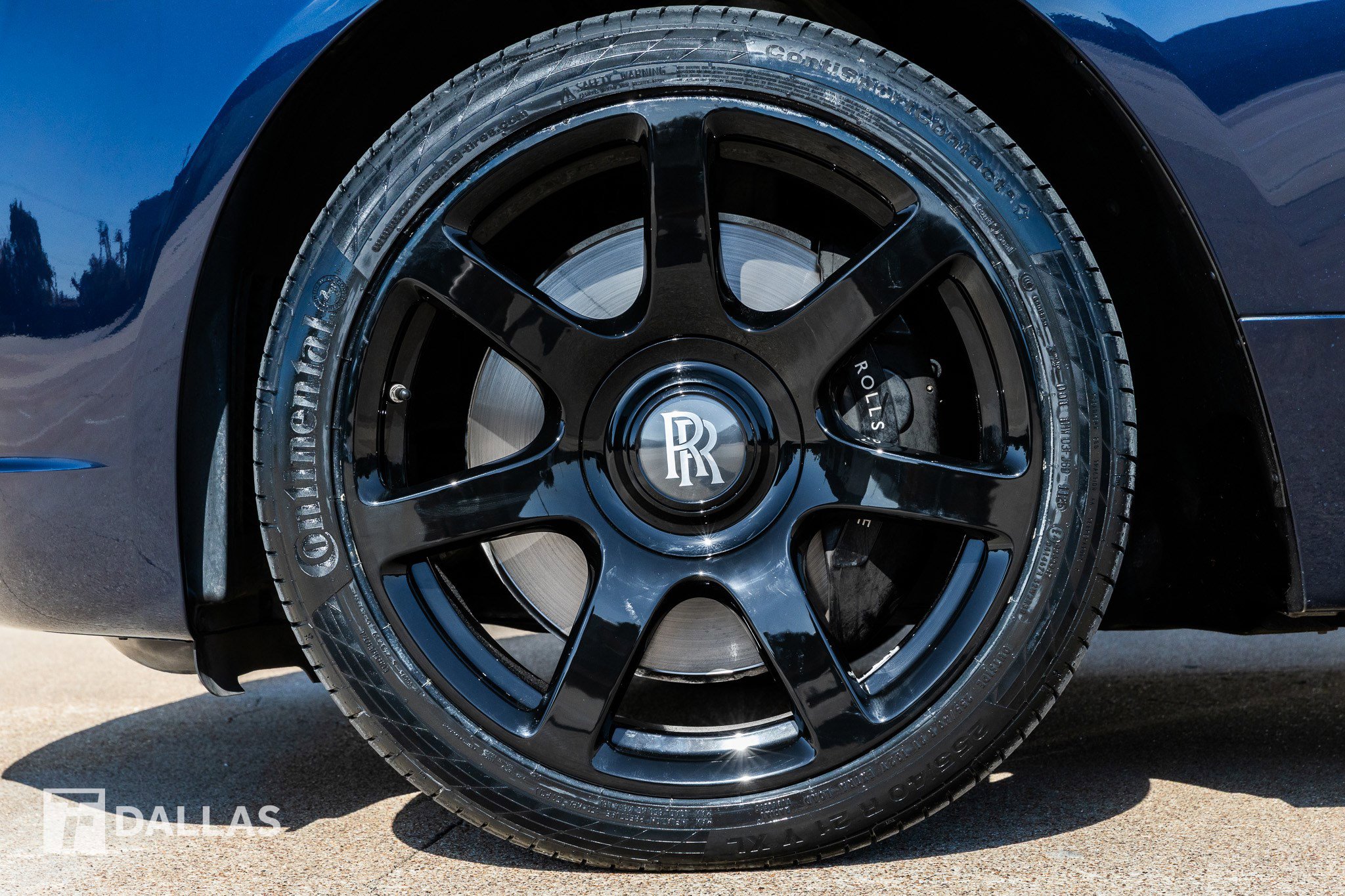 Used 2020 Rolls-Royce Wraith image 10