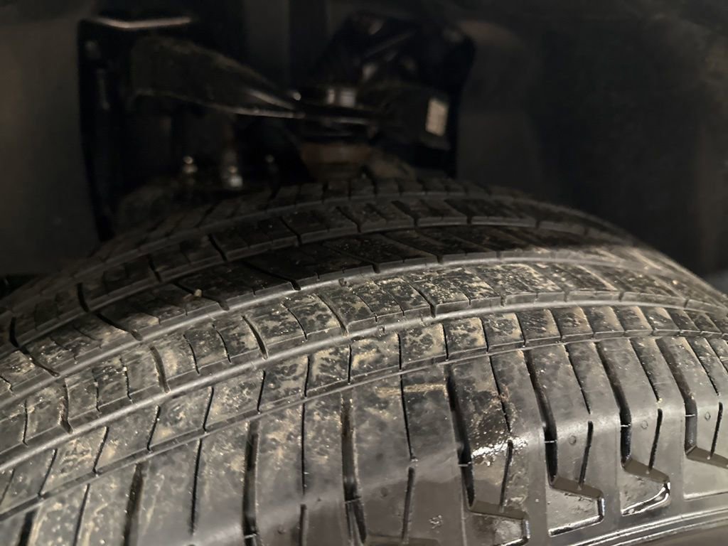 Certified 2025 Nissan Frontier SV image 57