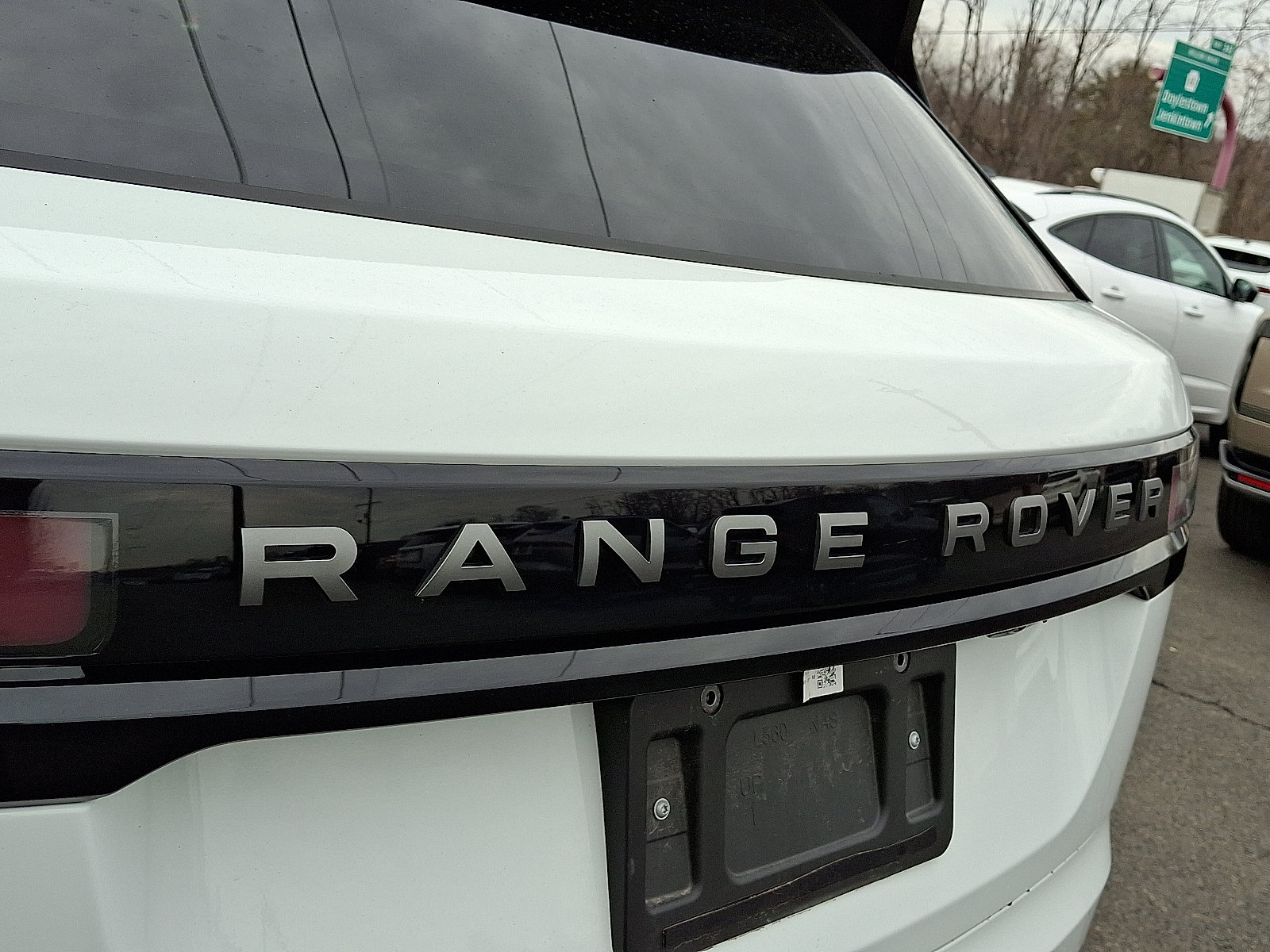 Used 2026 Land Rover Range Rover Velar S AWD/4WD image 29