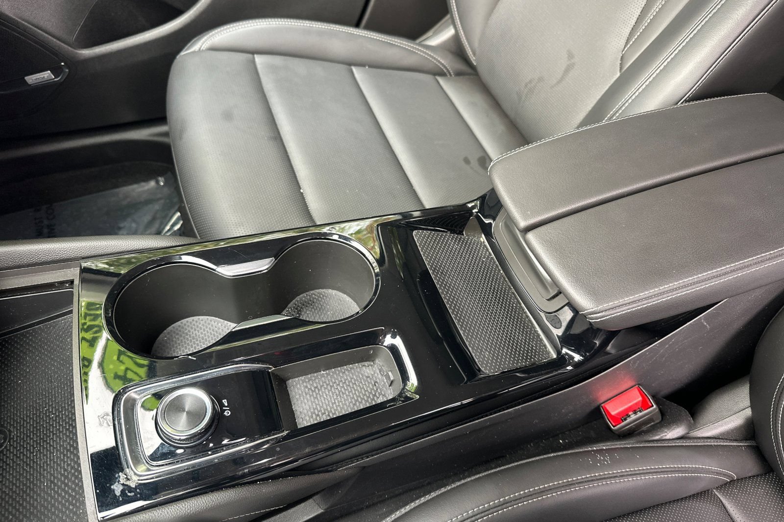 Used 2024 Buick Envision Preferred AWD/4WD image 33