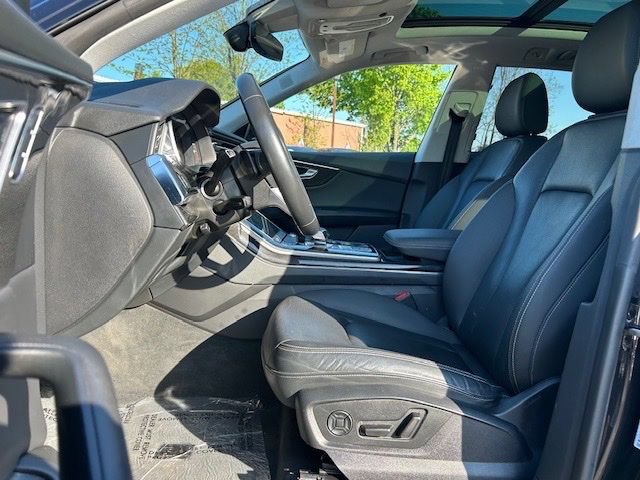 Used 2021 Audi Q8 Premium Plus AWD/4WD image 11