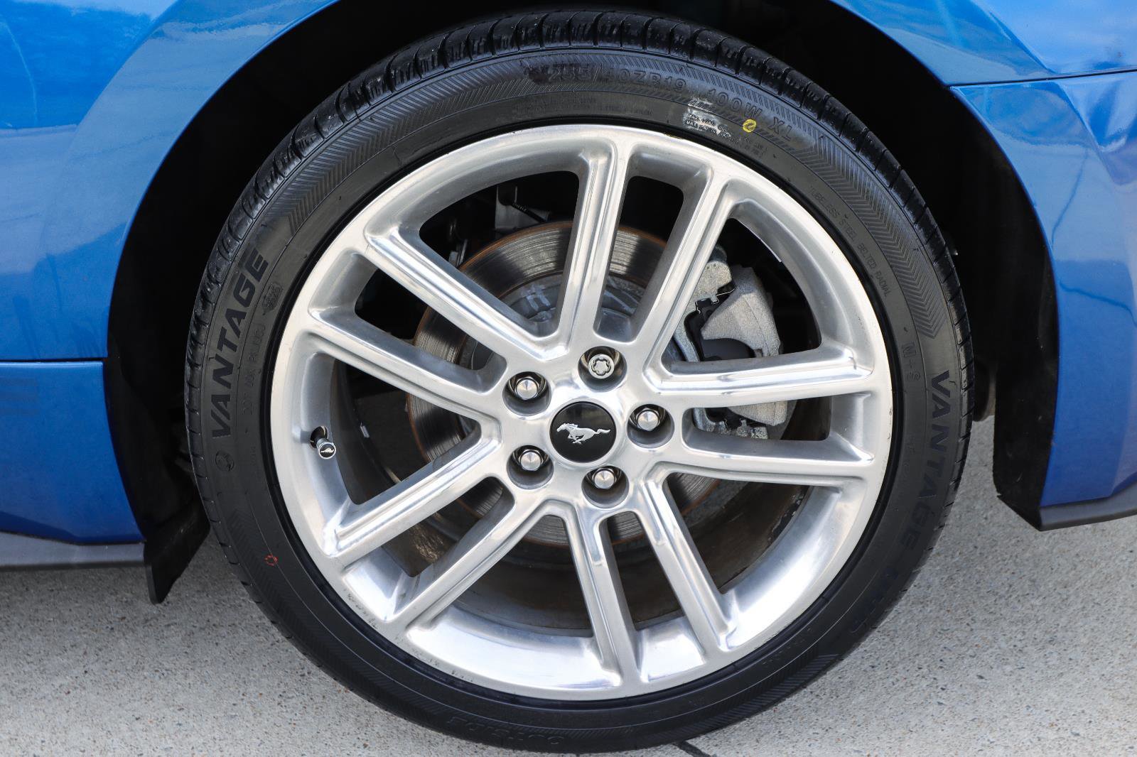 Used 2017 Ford Mustang Premium w/ Equipment Group 201A image 26