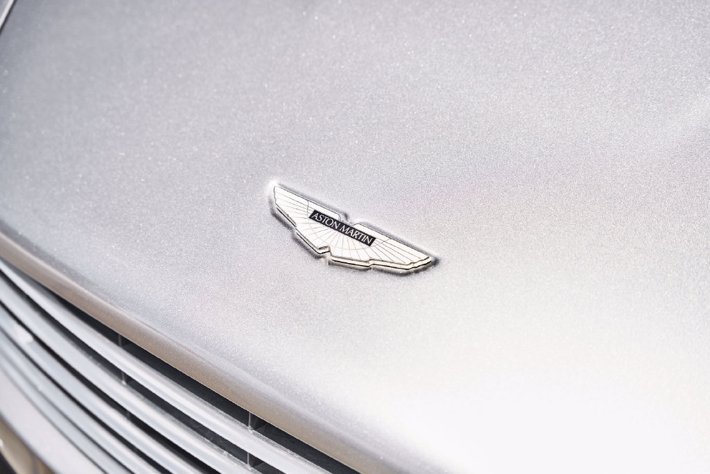 Used 2016 Aston Martin DB9 GT RWD image 8