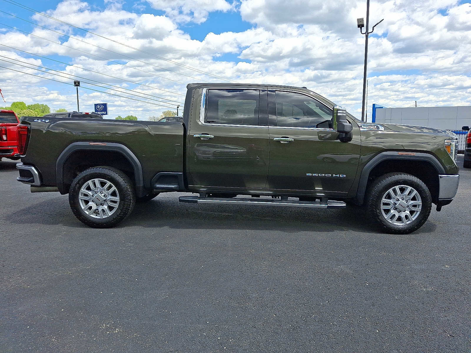 Used 2022 GMC Sierra 3500 SLT w/ SLT Premium Package AWD/4WD image 7