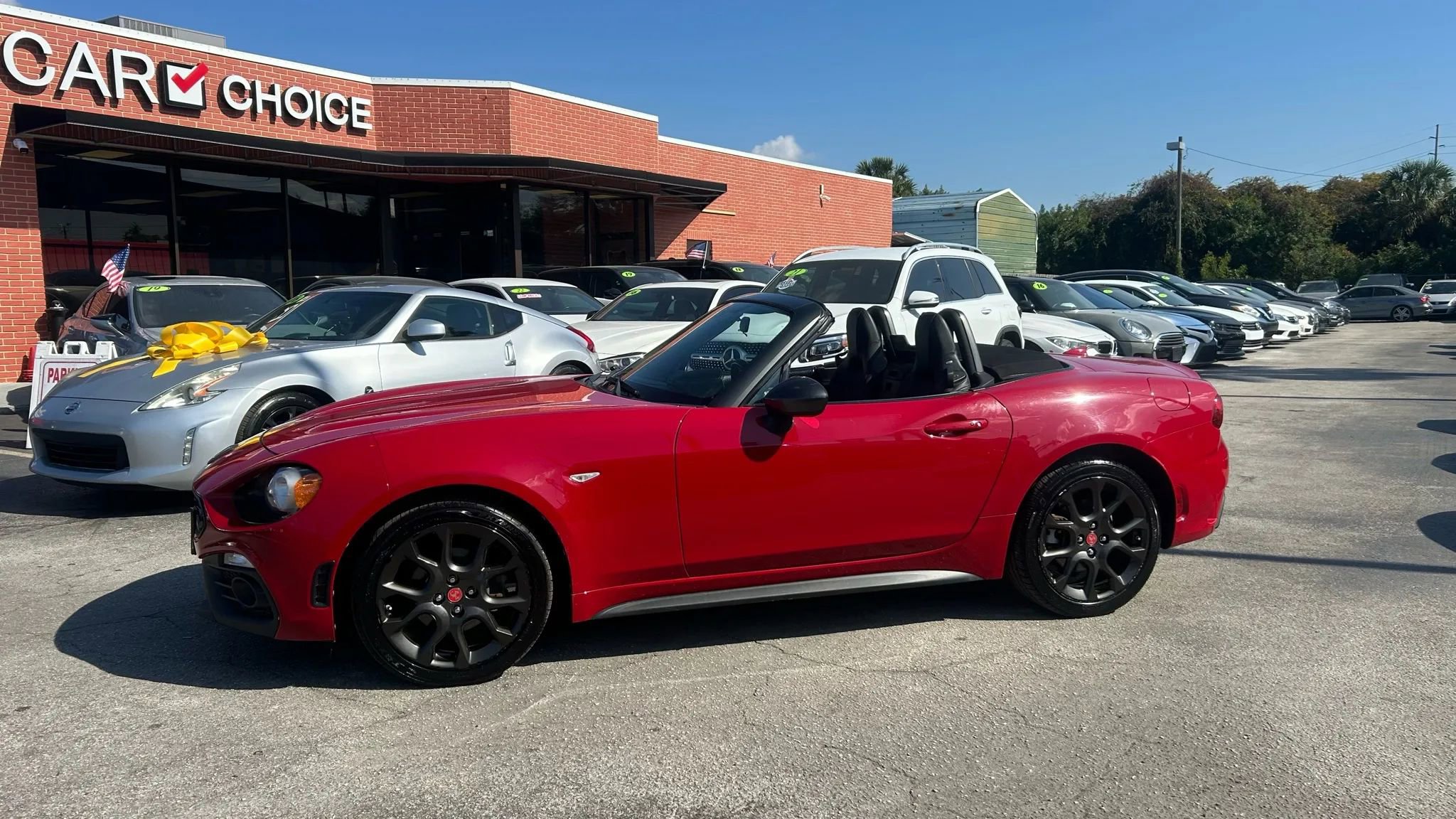Used 2018 FIAT 124 Spider Abarth image 9