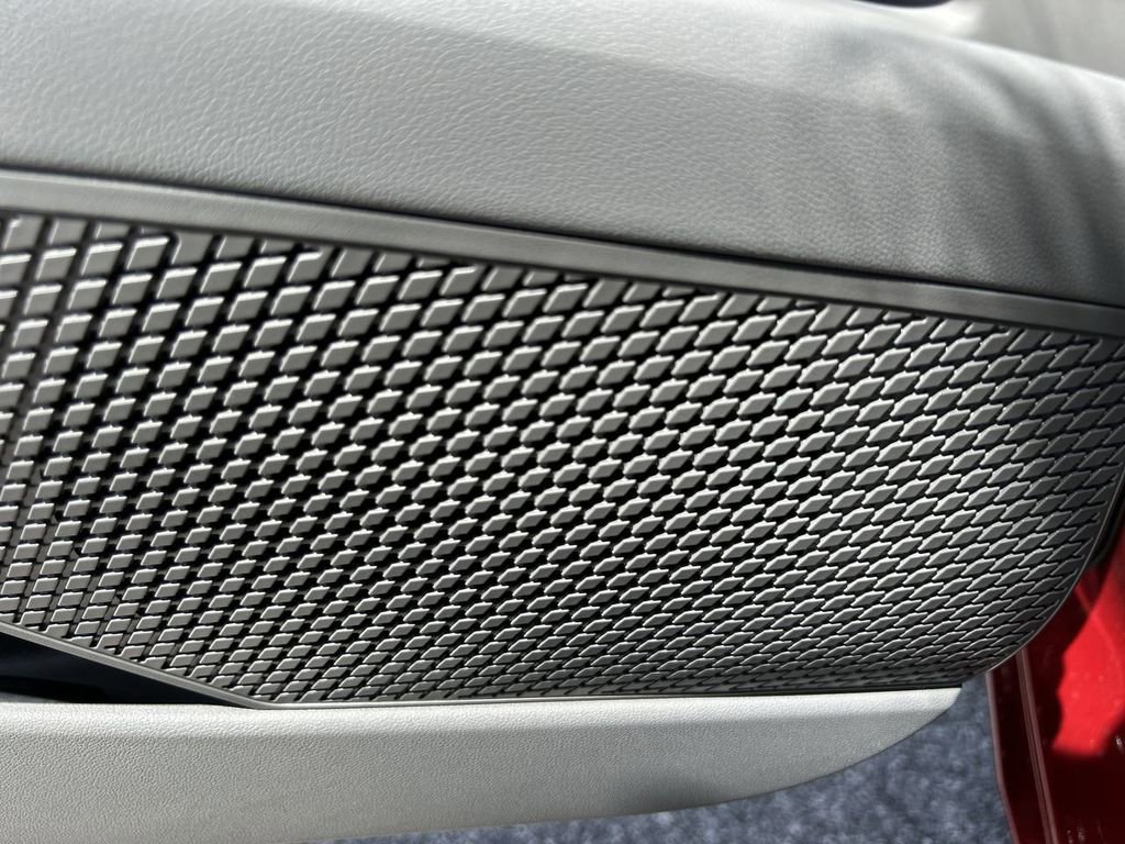 New 2025 Hyundai Elantra SEL image 21