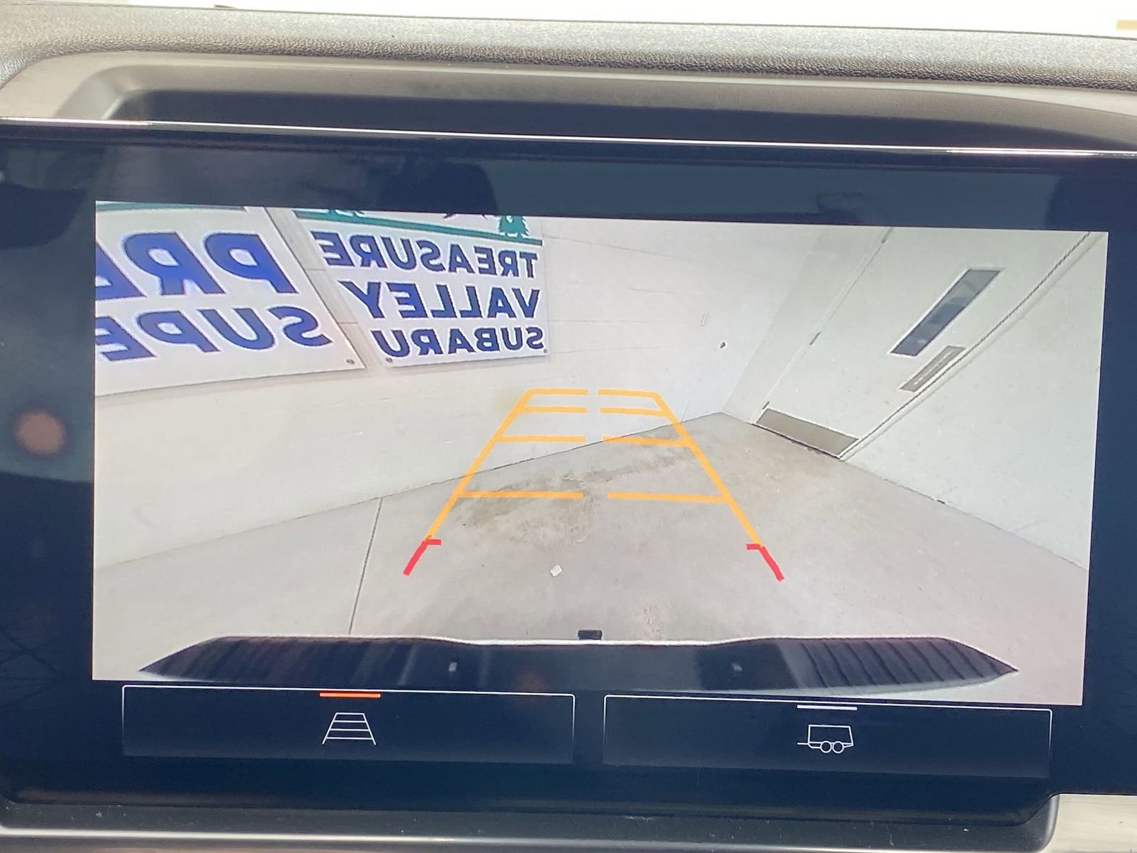 Used 2023 GMC Sierra 1500 Elevation w/ X31 Off-Road Package image 17