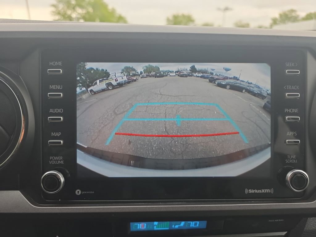 Used 2021 Toyota Tacoma TRD Off-Road w/ Technology Package AWD/4WD image 20