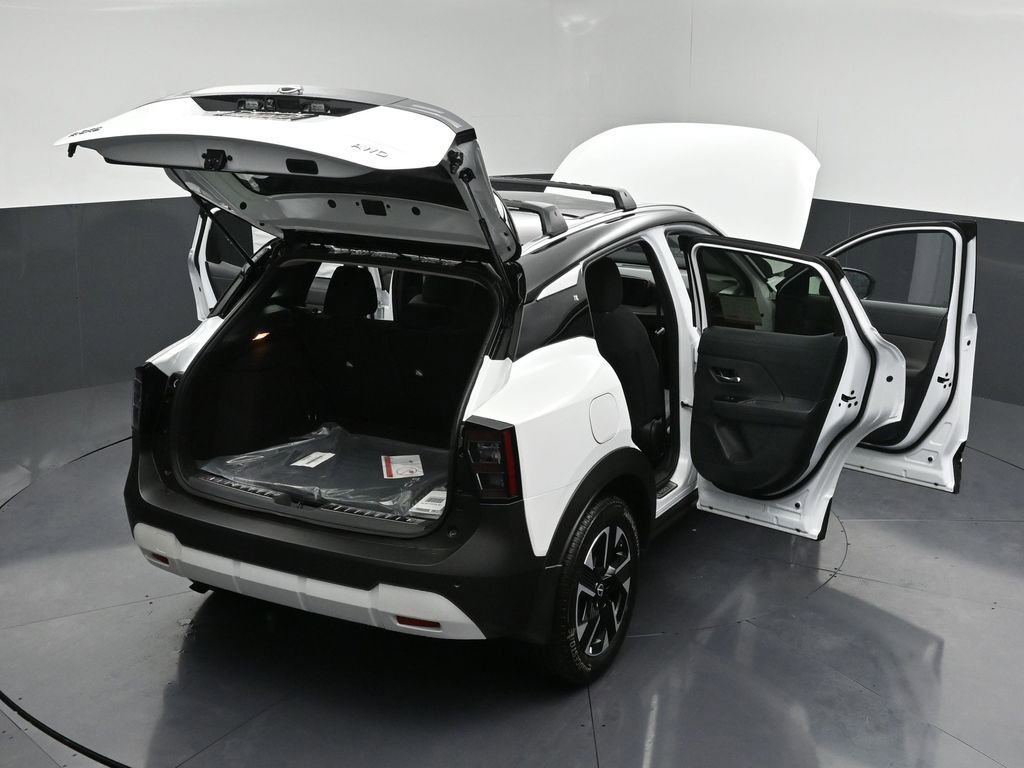 New 2026 Nissan Kicks SV w/ SV Premium Package AWD/4WD image 32