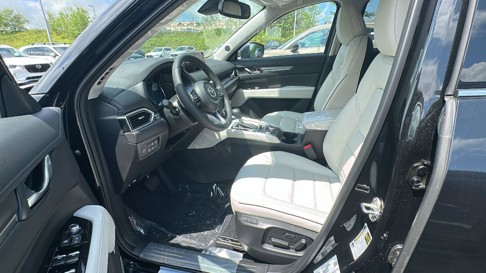 New 2025 MAZDA CX-5 AWD 2.5 S w/ Premium Plus Pkg image 18