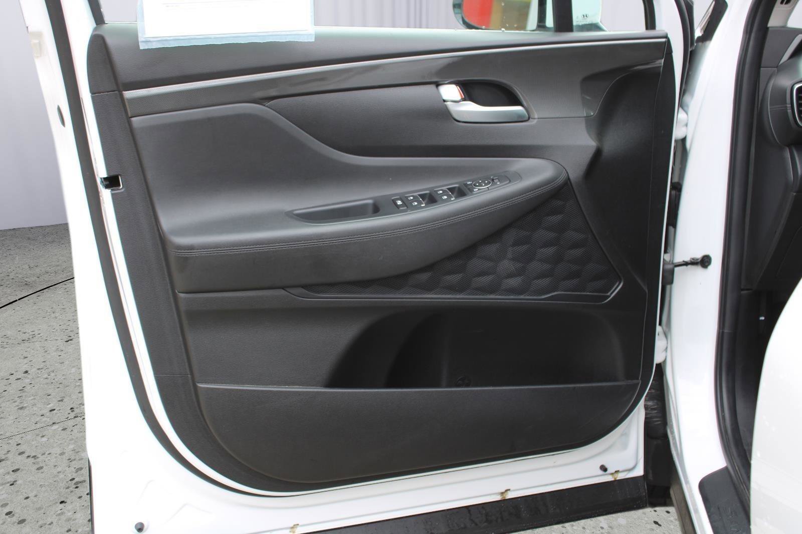 Used 2023 Hyundai Santa Fe SEL image 43