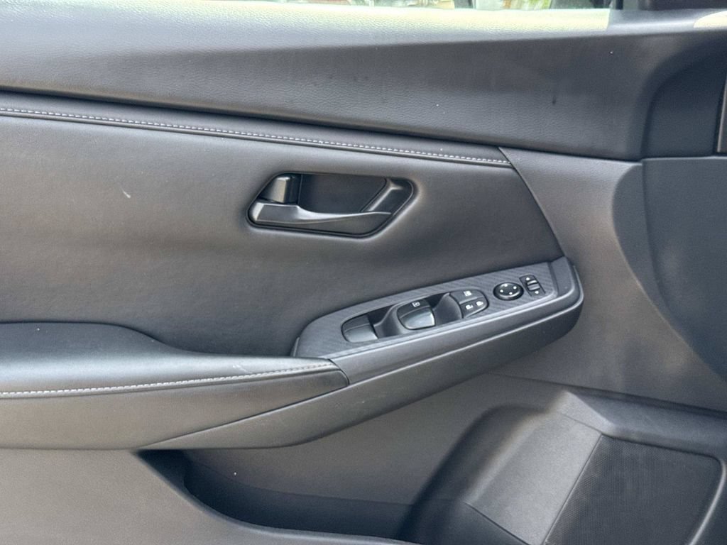 Certified 2024 Nissan Sentra S FWD image 16