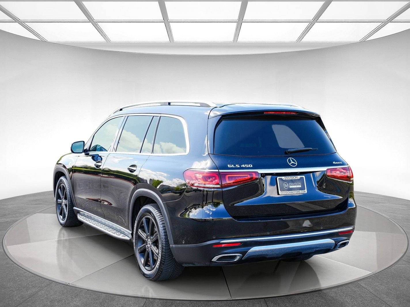 Used 2020 Mercedes-Benz GLS 450 4MATIC image 2