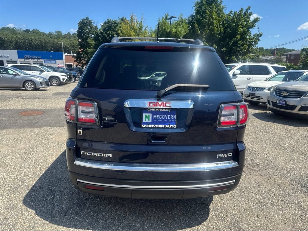 Used 2015 GMC Acadia SLE AWD/4WD image 5