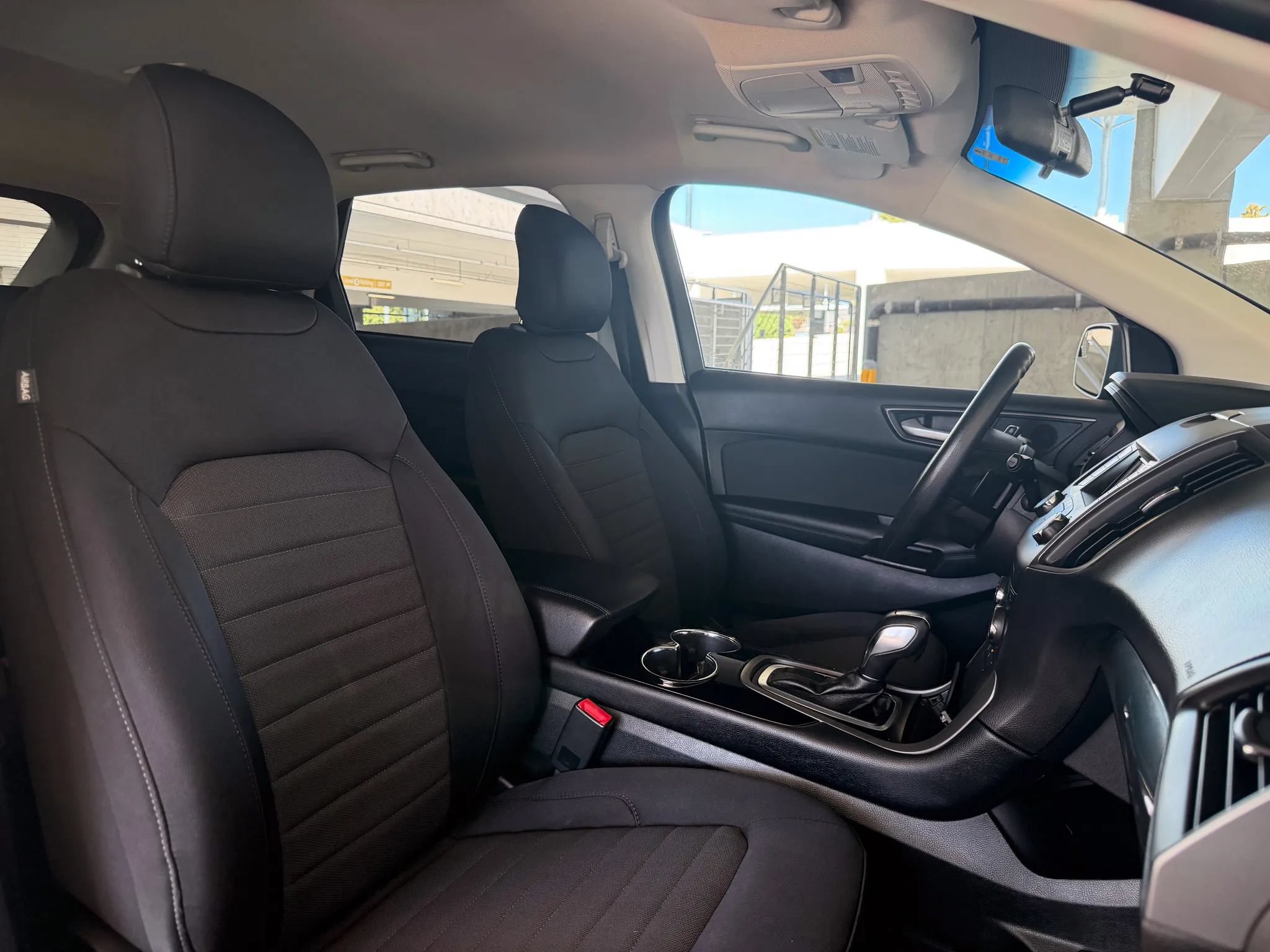 Used 2018 Ford Edge SE AWD/4WD image 24