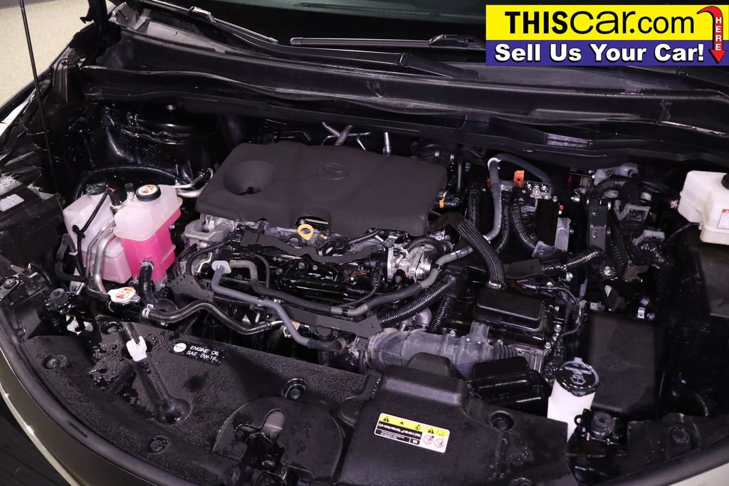 Used 2023 Toyota Sienna XLE FWD image 37
