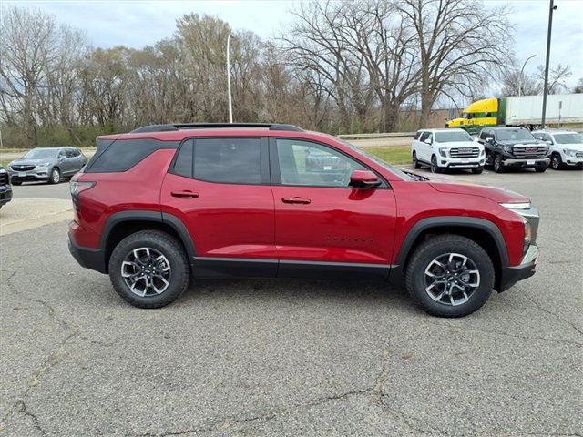 New 2026 Chevrolet Equinox ACTIV image 2