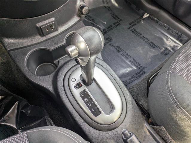 Used 2017 Nissan Versa SV image 12