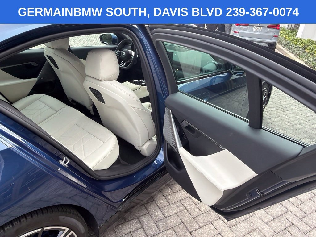 Certified 2026 BMW 530i w/ M Sport Package RWD image 36