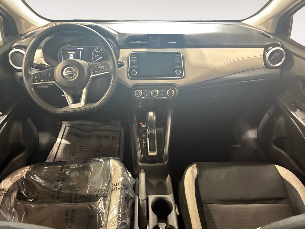 Used 2021 Nissan Versa SV image 10