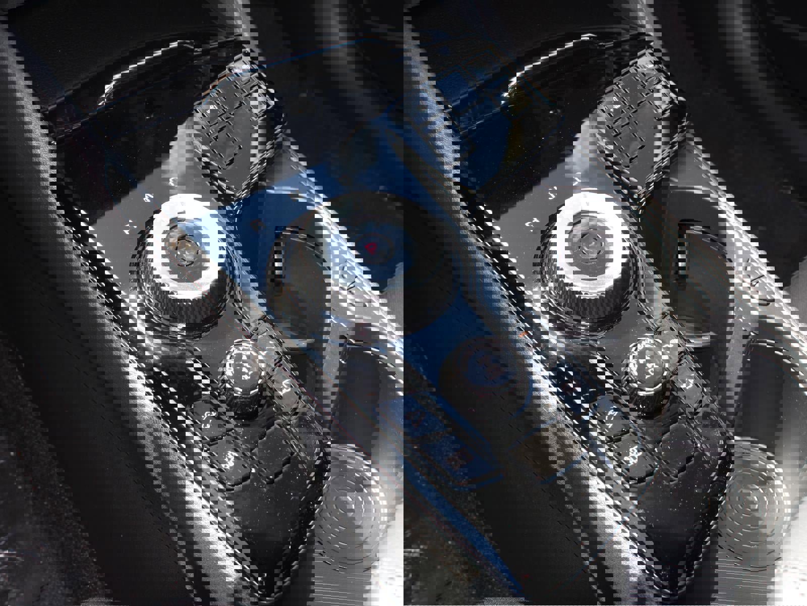 New 2025 Kia Sportage LX image 13