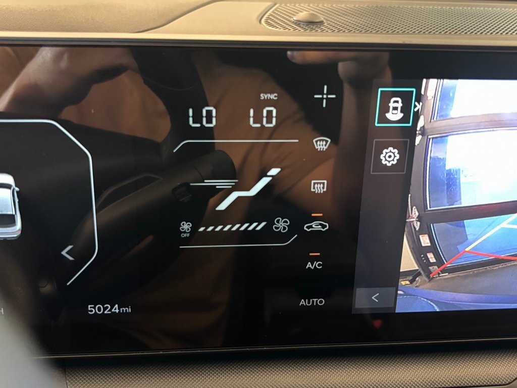 Used 2025 Kia K4 EX image 15