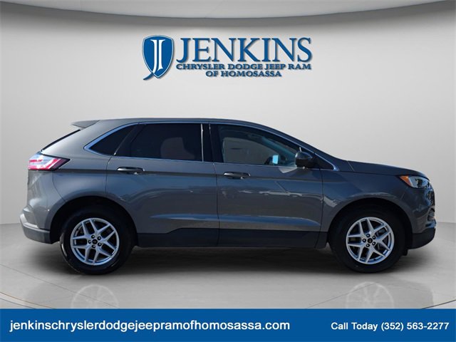 Used 2024 Ford Edge SEL image 2