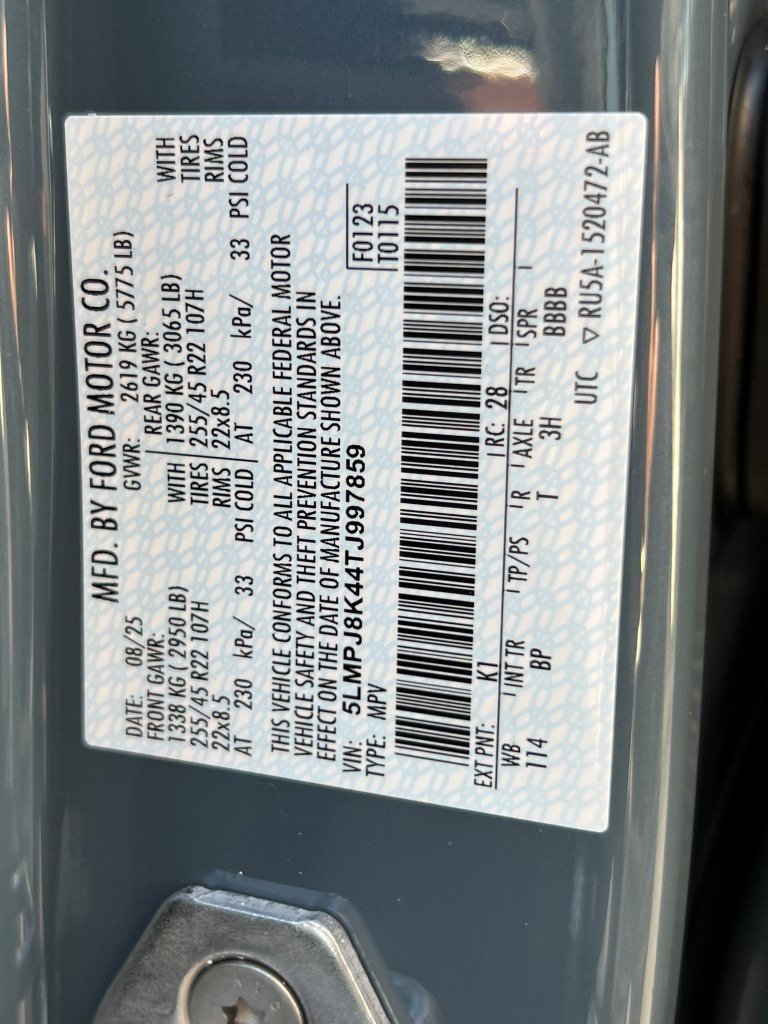 New 2026 Lincoln Nautilus Reserve w/ Jet Appearance Package image 24