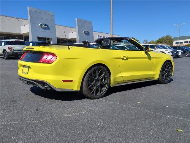 Used 2021 Ford Mustang Premium RWD image 4