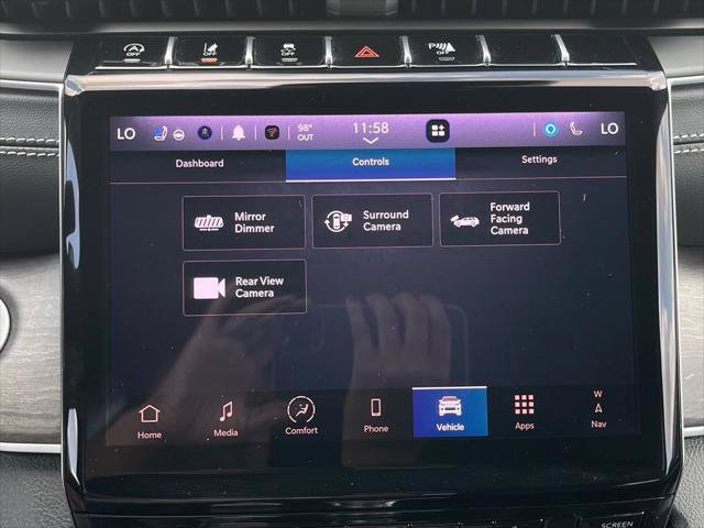Certified 2025 Jeep Grand Cherokee Limited w/ Luxury Tech Group II AWD/4WD image 35