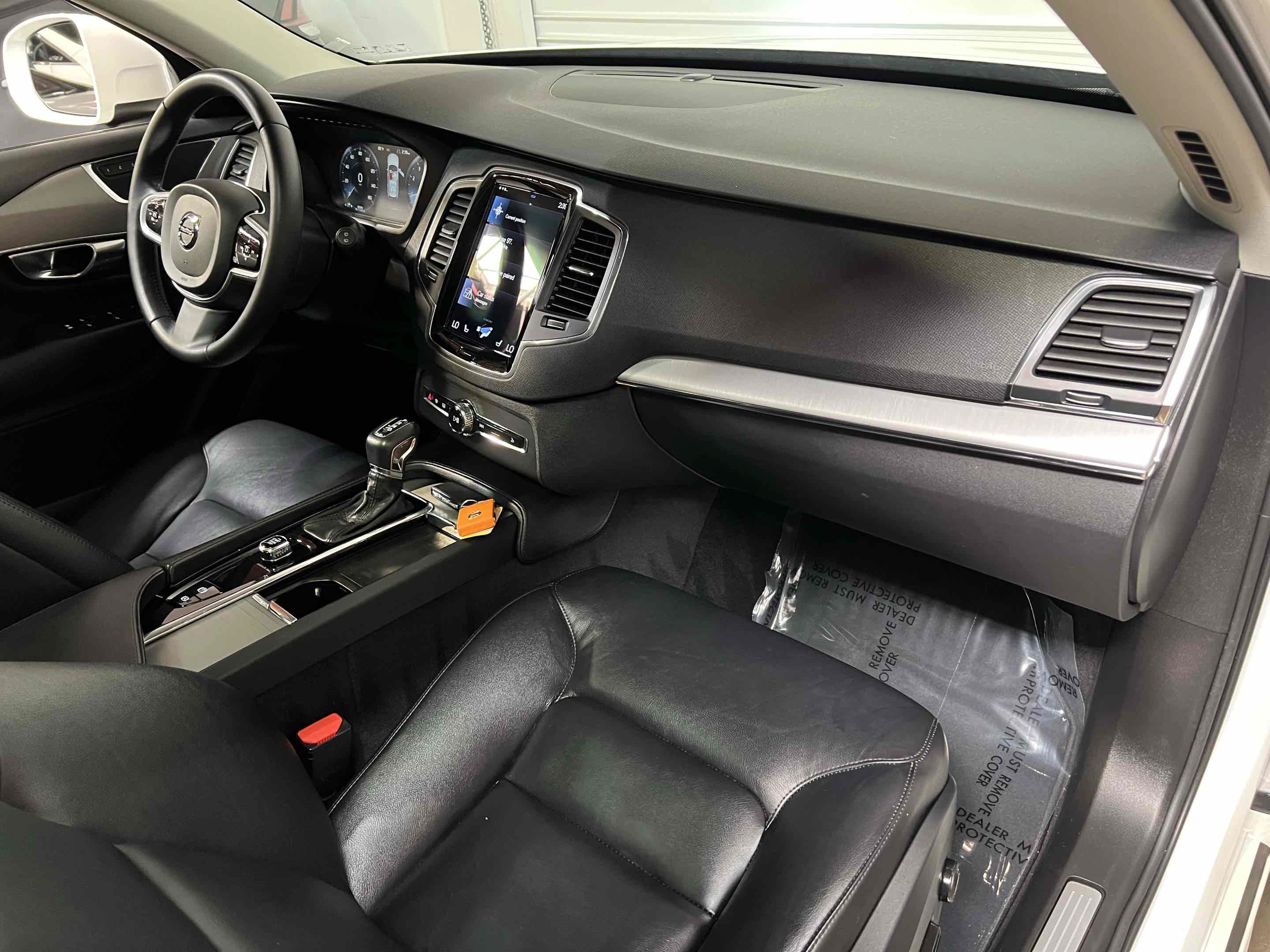Used 2022 Volvo XC90 T5 Momentum AWD/4WD image 31
