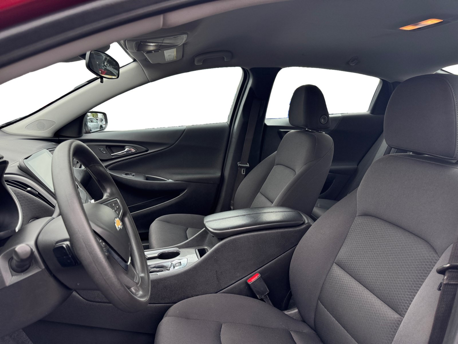 Used 2024 Chevrolet Malibu LT FWD image 9