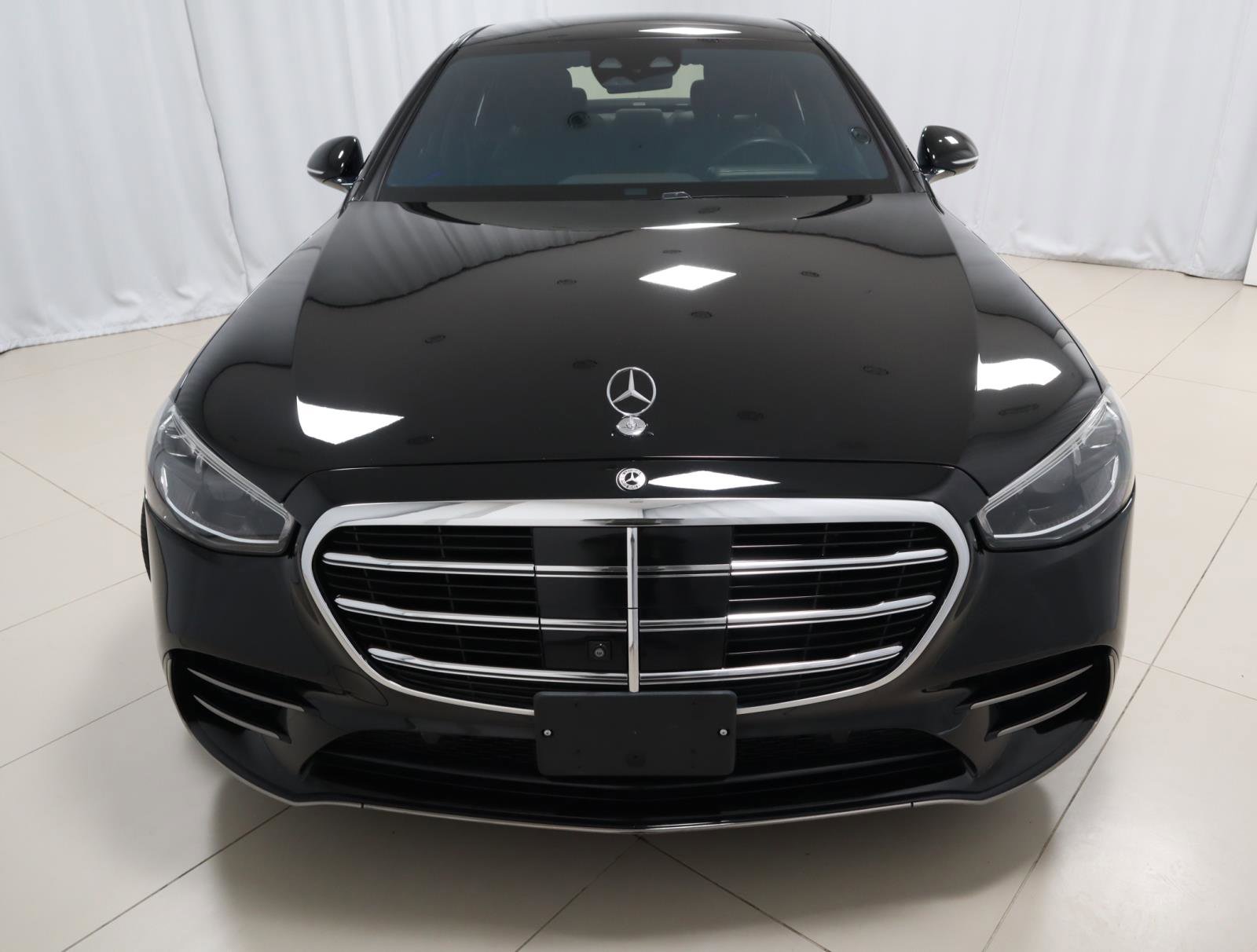 Used 2023 Mercedes-Benz S 580 4MATIC Sedan w/ AMG Line image 8